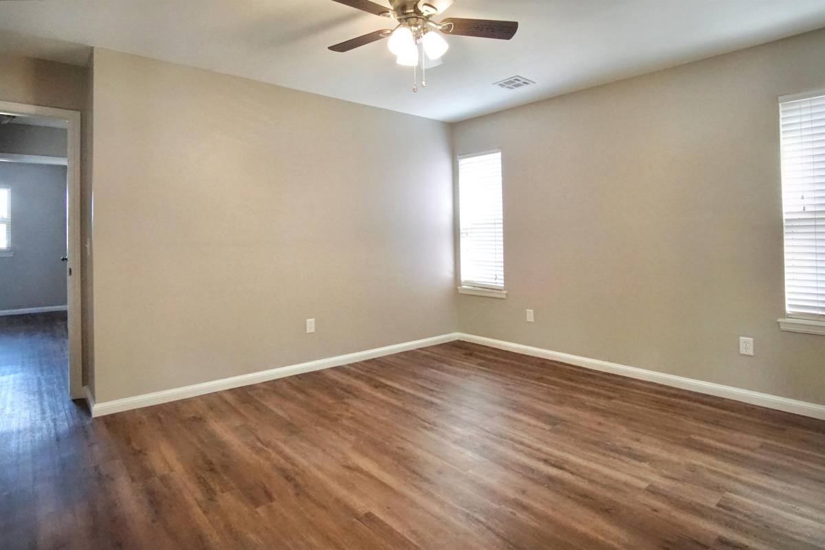 House for rent at Meadow Lakes, 620 Winding Lane, Edmond, OK 73003
