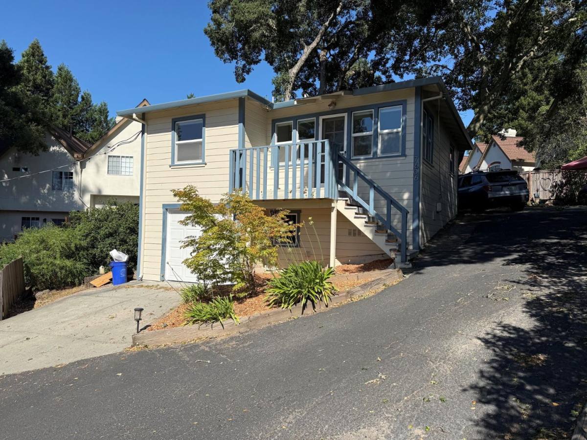 House for rent at 7606 Bodega Ave, Sebastopol, CA 95472