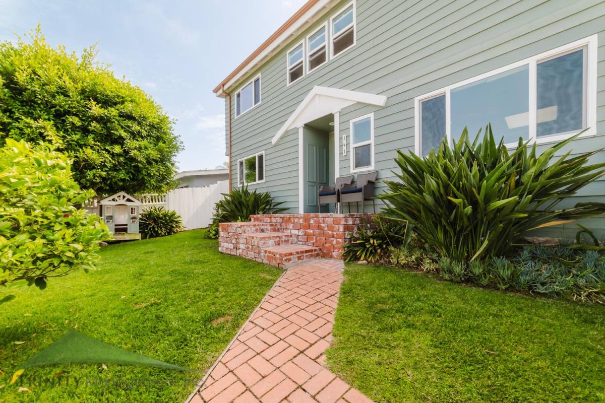 House for rent at 341 N Sierra Ave, Solana Beach, CA 92075