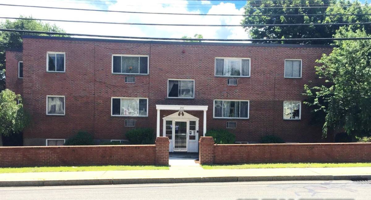 Apartment for rent at 255 Elm St #204, Braintree, MA 02184