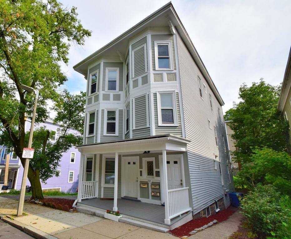 Apartment for rent at 56 Woodlawn St #3, Jamaica Plain, MA 02130