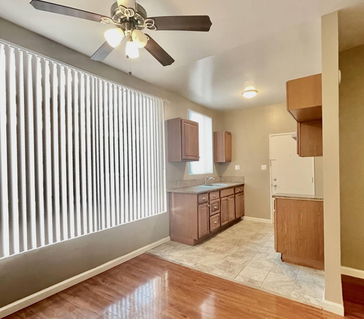 Apartment for rent at 623 1 2 Pine Ave #4, Long Beach, CA 90802