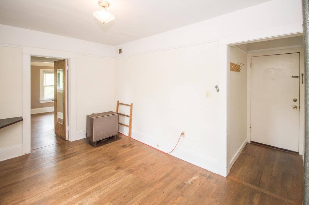 Apartment for rent at 457 SW Washington #6, Corvallis, OR 97333