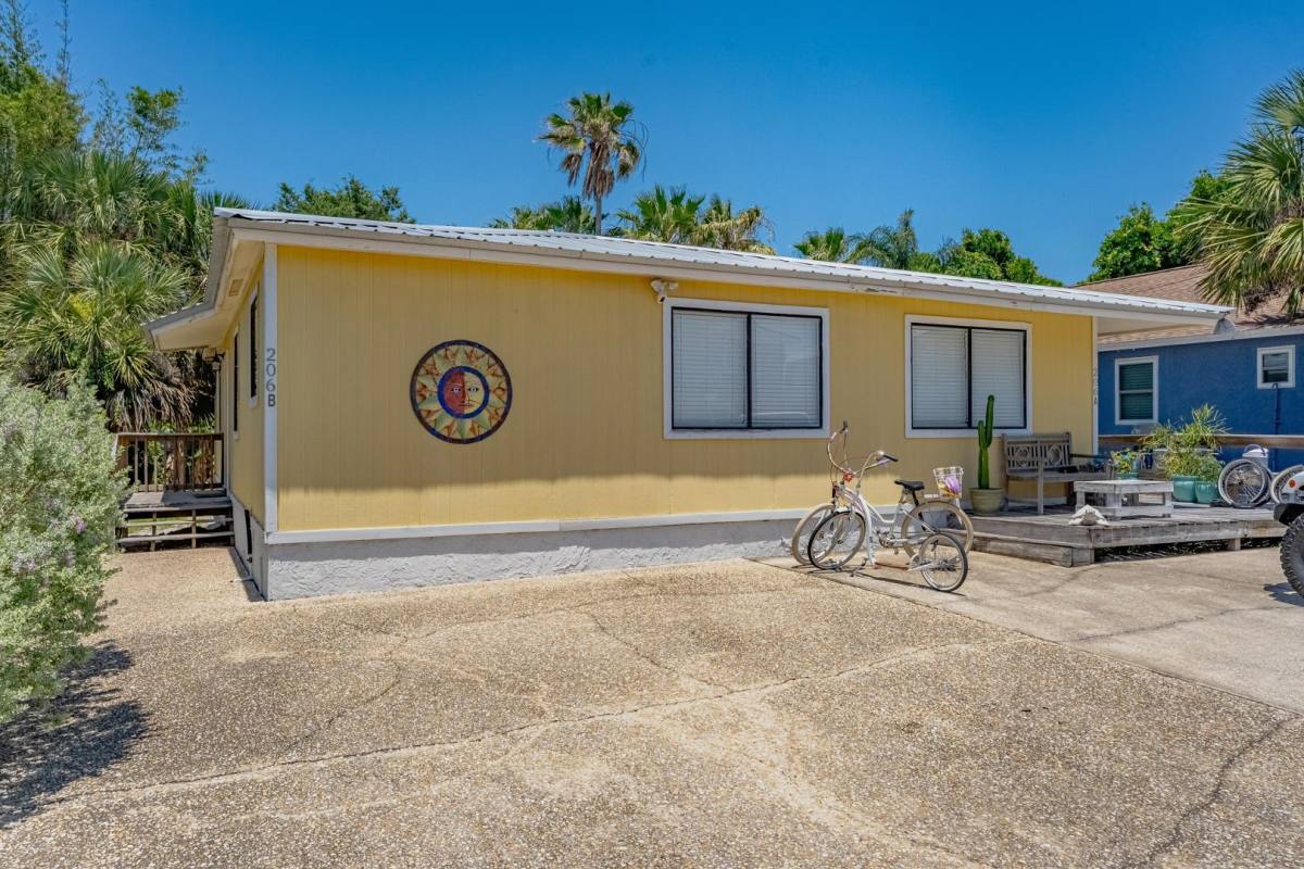 Apartment for rent at Chautauqua Beach, 206 10th St #1, Saint Augustine, FL 32080