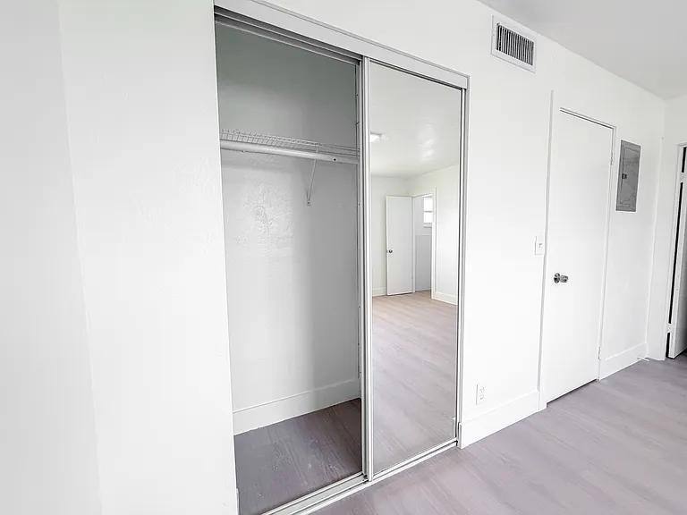 Apartment for rent at 1100 S Broadway #205, Lake Worth, FL 33462