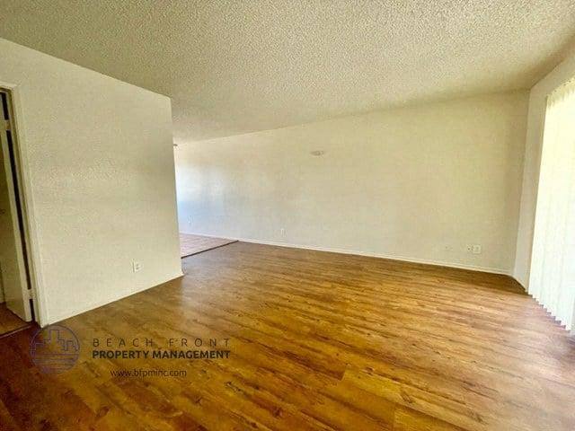 Apartment for rent at 4609 West 159th Street, 4609 W 159th St #8, Lawndale, CA 90260