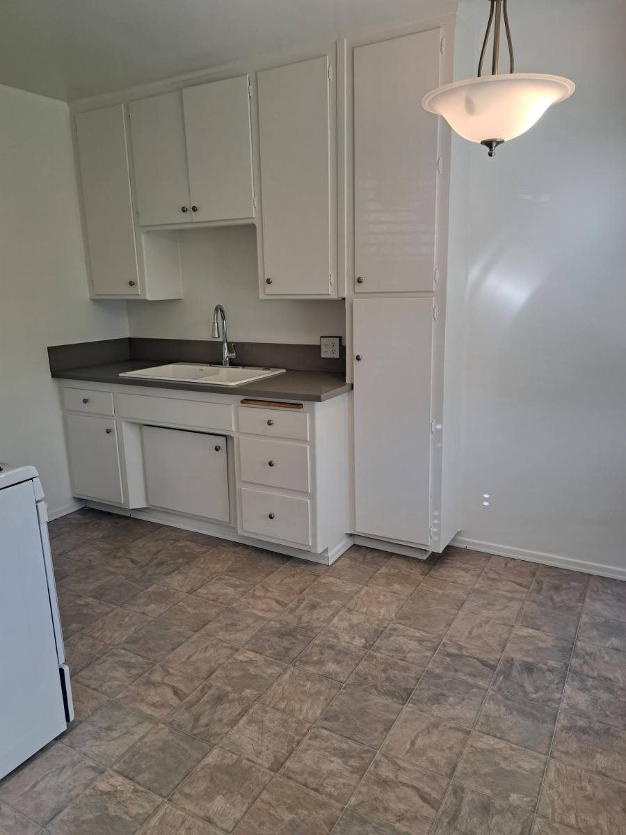 Apartment for rent at La Quinta, 1921 Peyton Ave E, Burbank, CA 91504