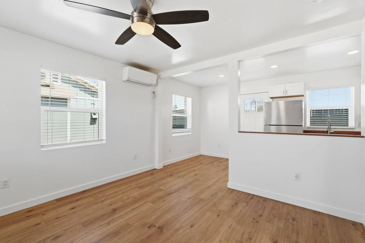 Apartment for rent at Sunset Acres, 1718 N 26th Place, Phoenix, AZ 85008