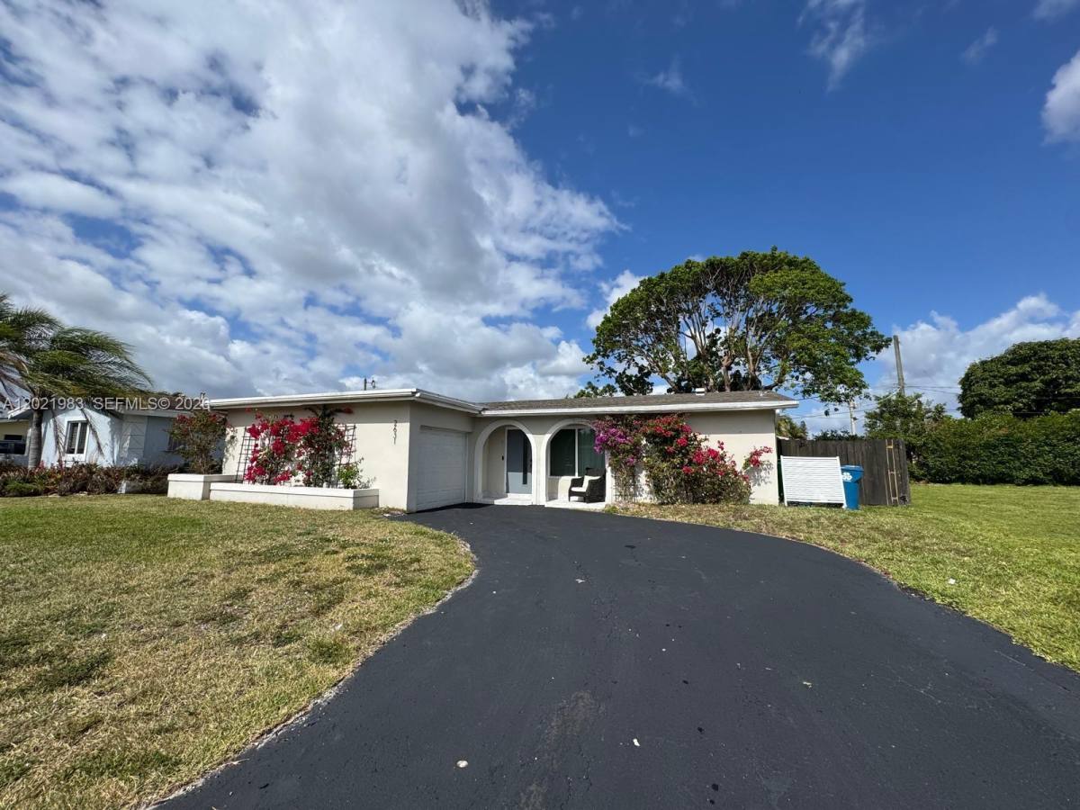 House for rent at 2631 NW 94th Ave, Fort Lauderdale, FL 33322