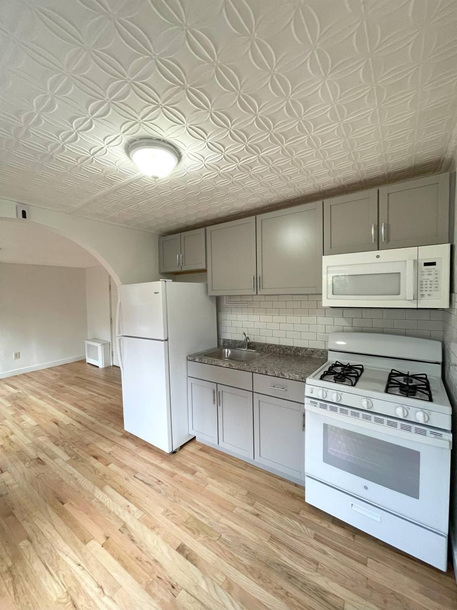 Townhouse for rent at 108 Brookside Ave #1, Jamaica Plain, MA 02130