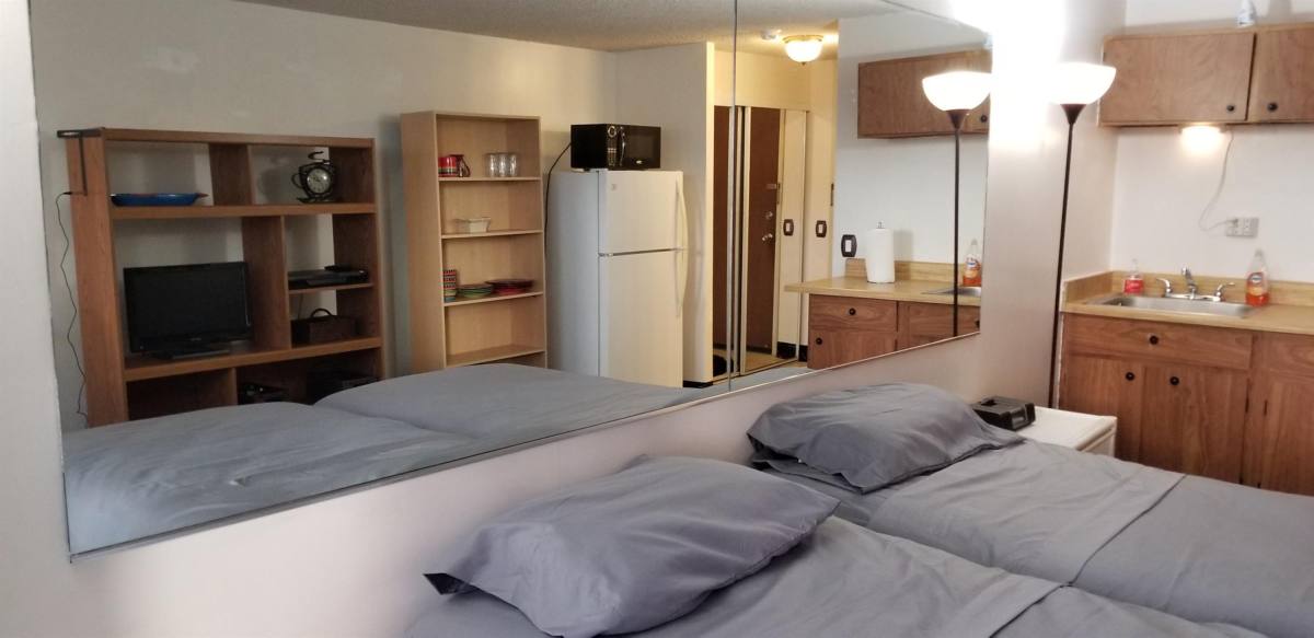 Apartment for rent at Tradewinds Plaza, 2572 Lemon Rd #503, Honolulu, HI 96815