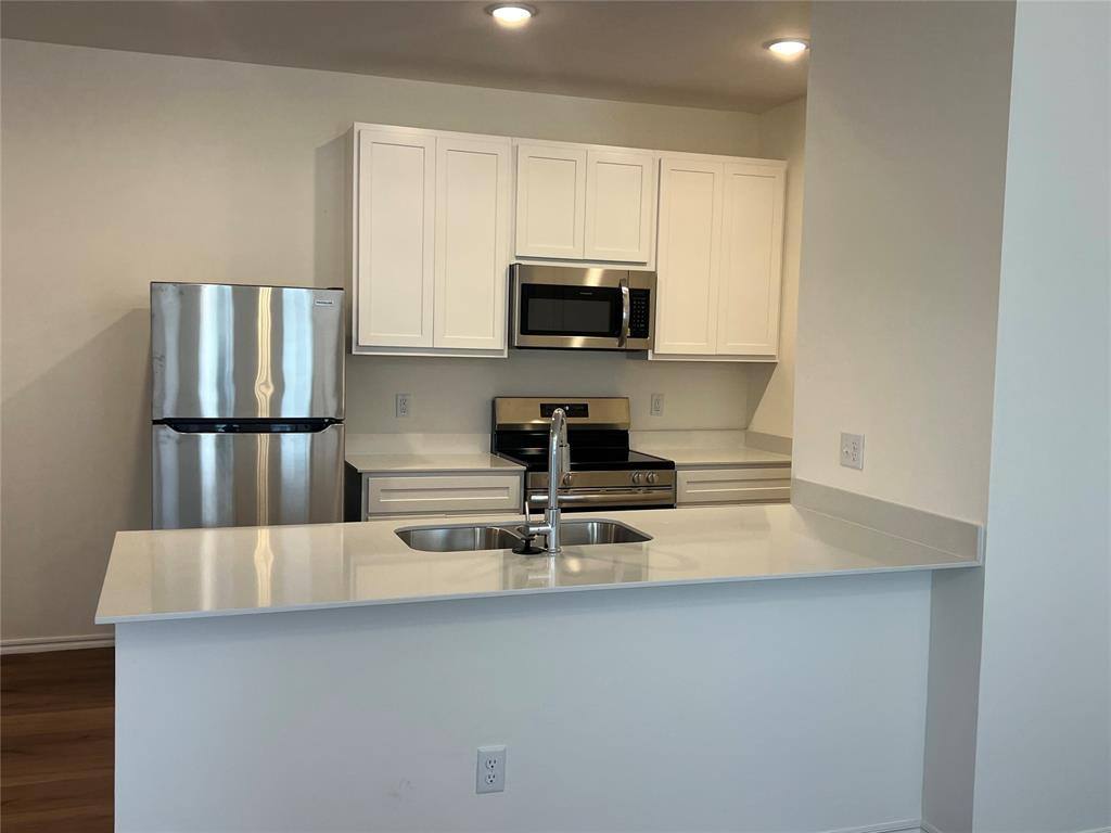 House for rent at 306 Liam Dr, Yukon, OK 73099