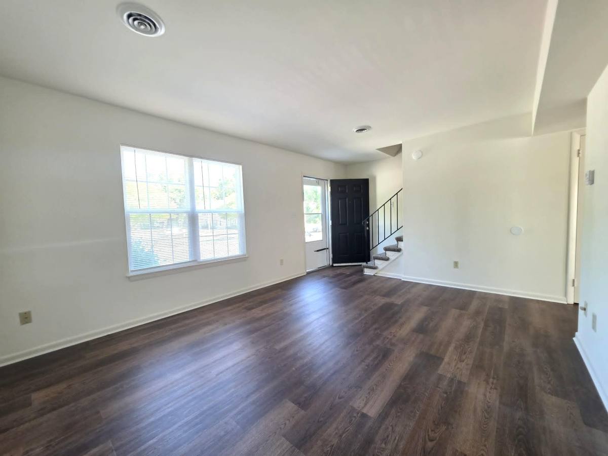 Apartment for rent at 604 Goldsborough St, Salisbury, MD 21801