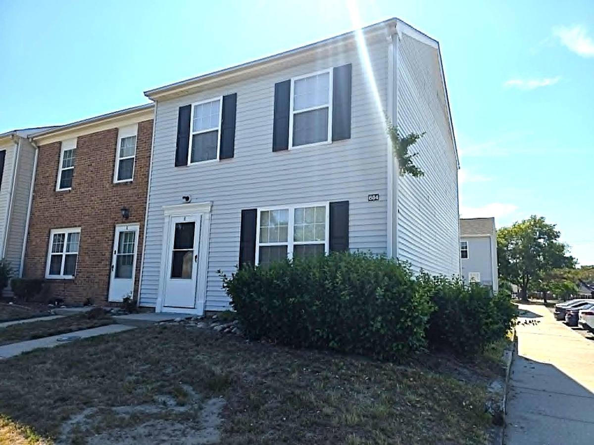 Apartment for rent at 604 Goldsborough St, Salisbury, MD 21801