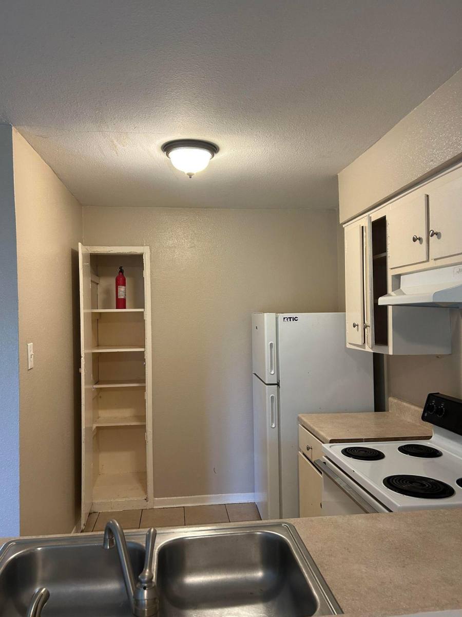 House for rent at 8220 E Houston Rd, Houston, TX 77028