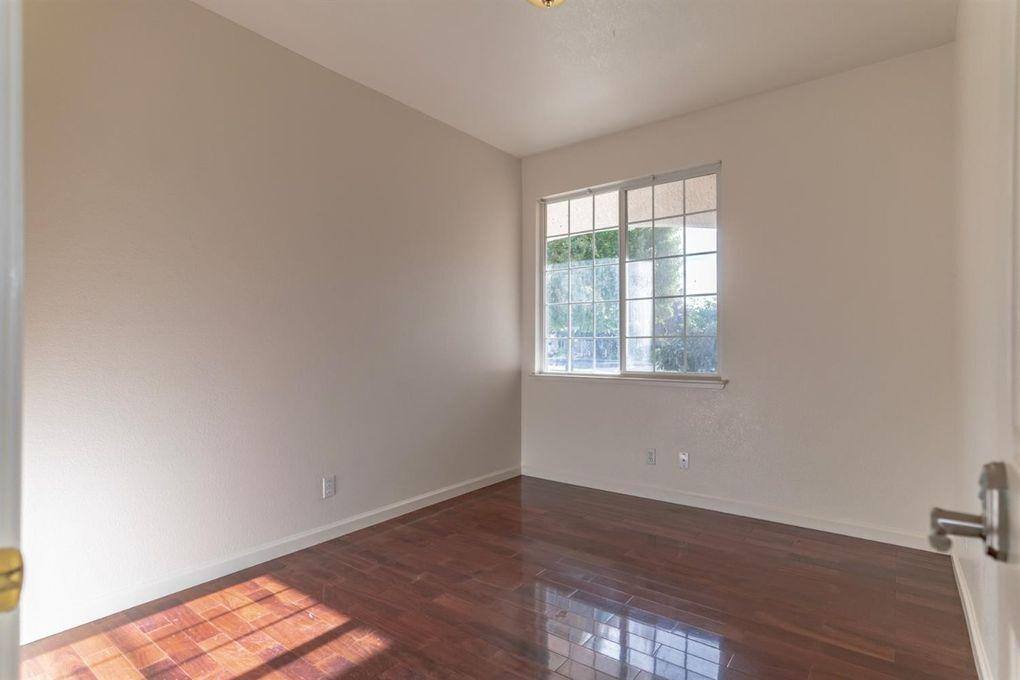 House for rent at 1727 Wingfoot Dr, Yuba City, CA 95993