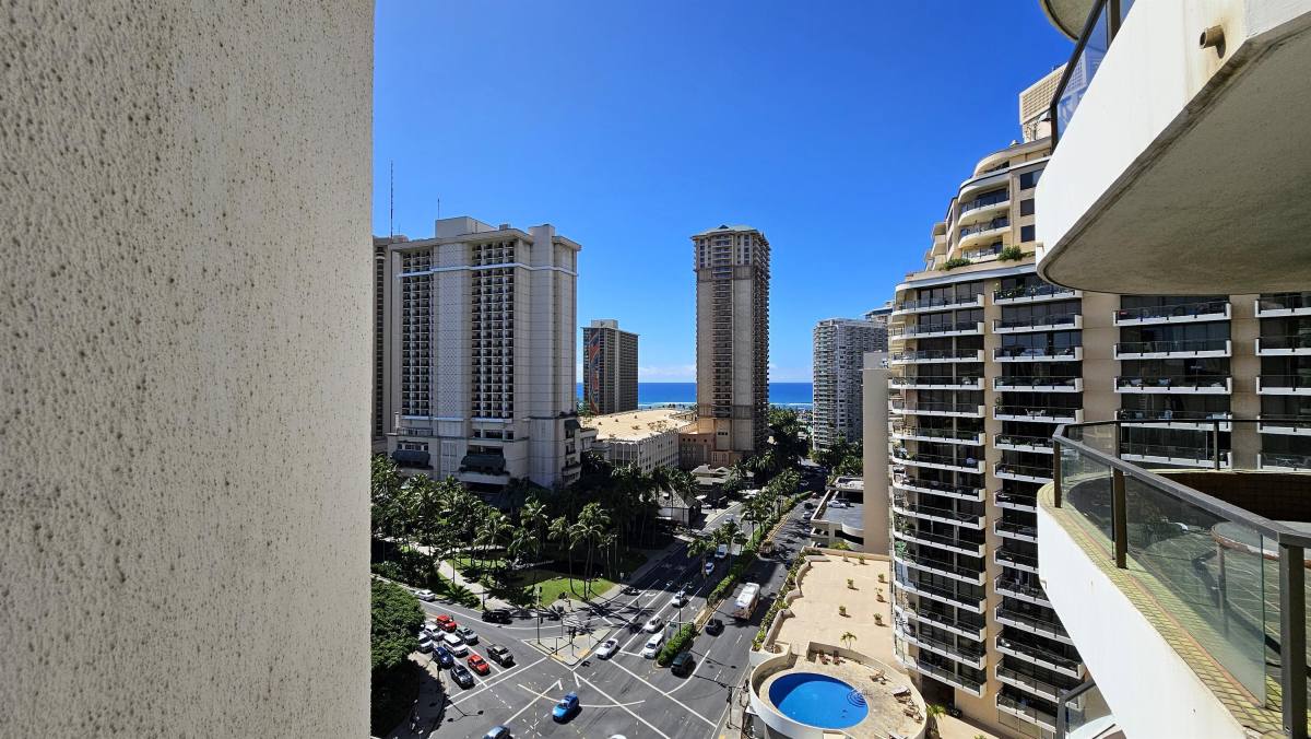 Apartment for rent at Canterbury Place, 1910 Ala Moana Blvd #17B, Honolulu, HI 96815