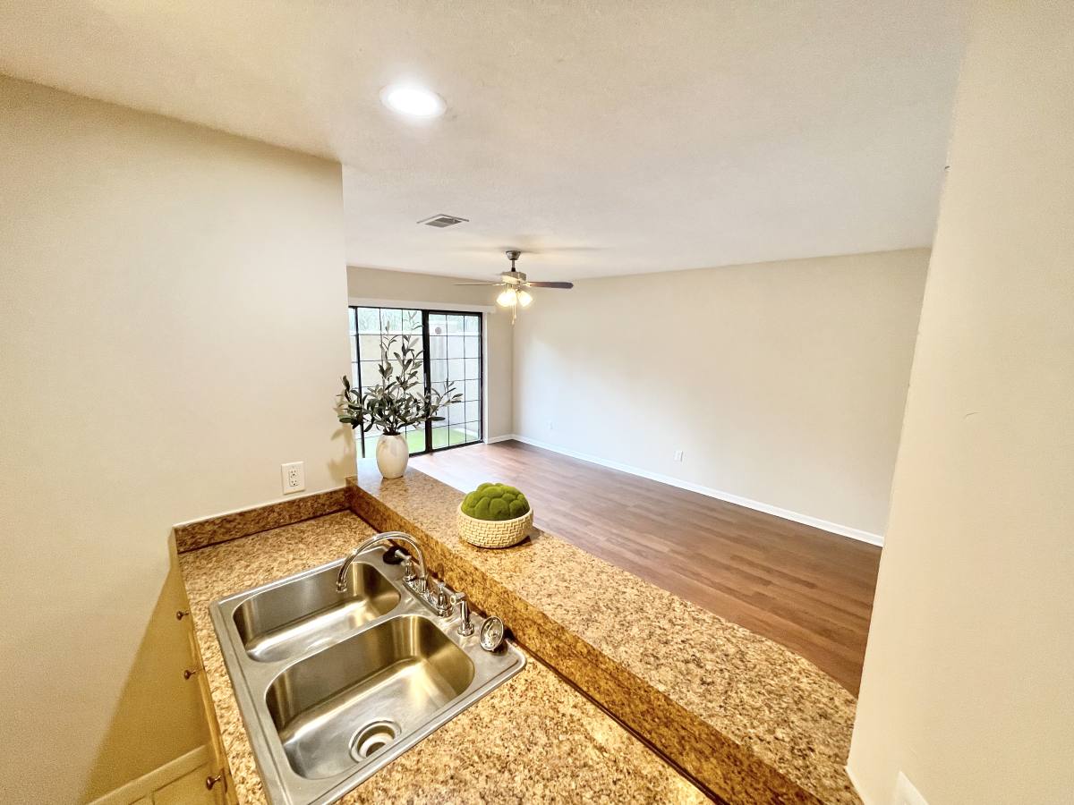 Condo for rent at 208 S Habana Ave, Tampa, FL 33609