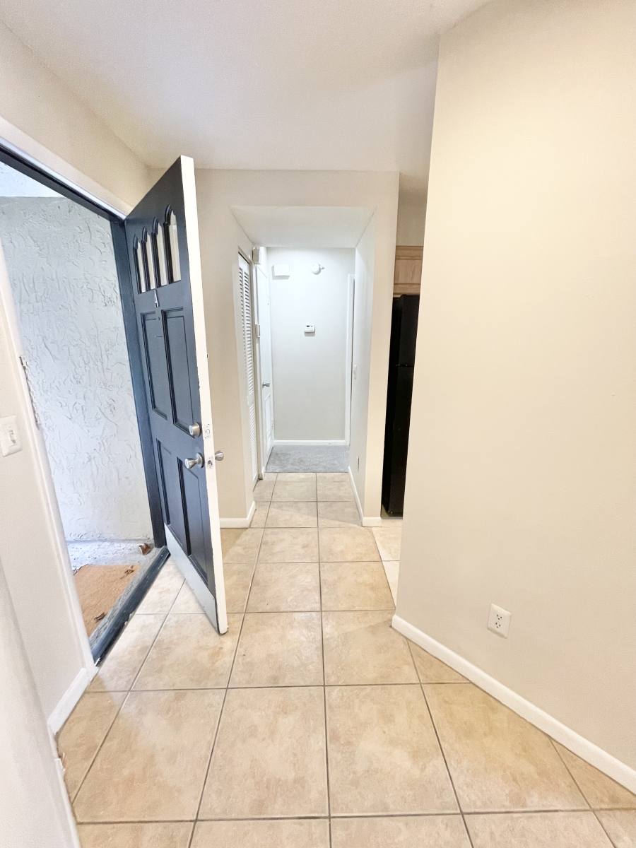 Condo for rent at 208 S Habana Ave, Tampa, FL 33609