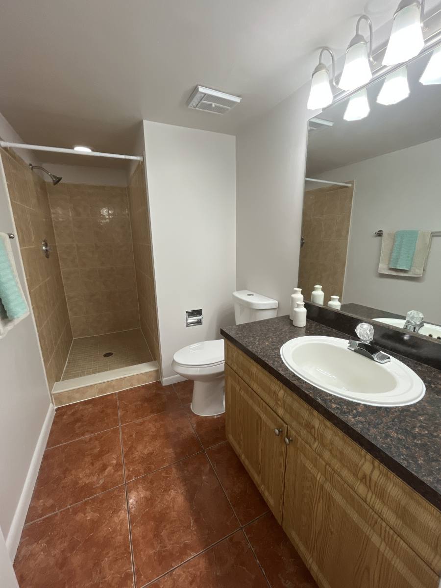 208 S Habana Ave, Tampa, FL 33609 - Townhouse for Rent - Image 34