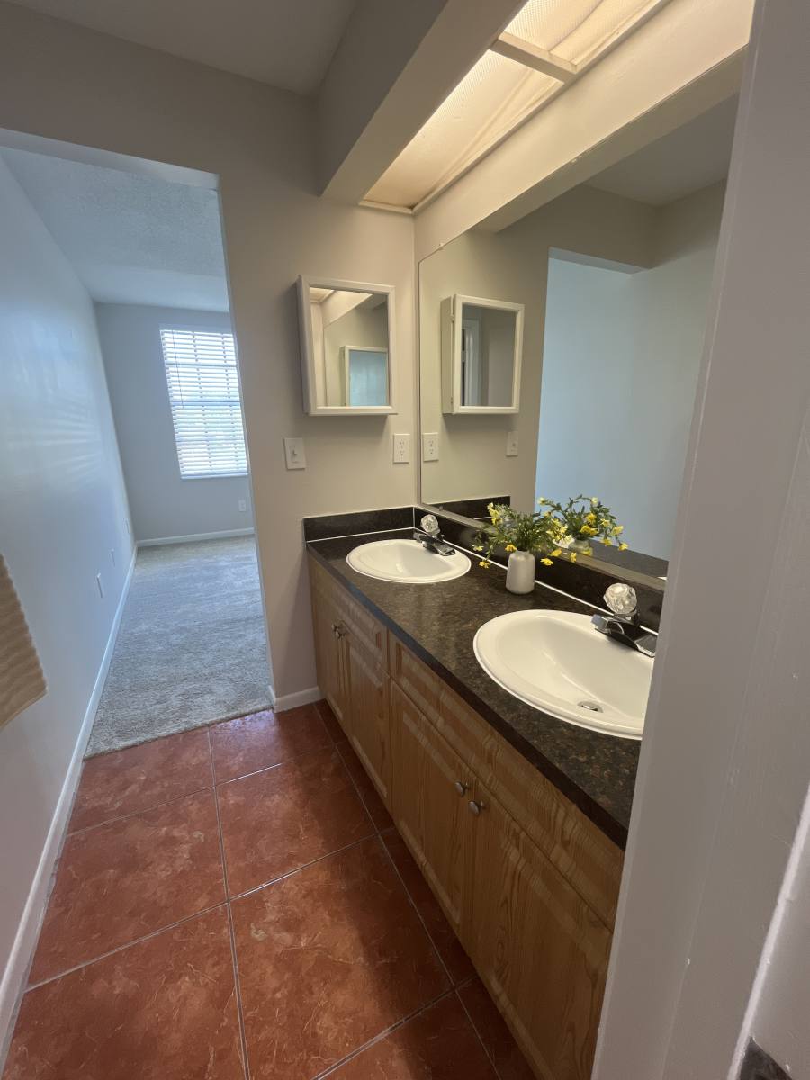 208 S Habana Ave, Tampa, FL 33609 - Townhouse for Rent - Image 26