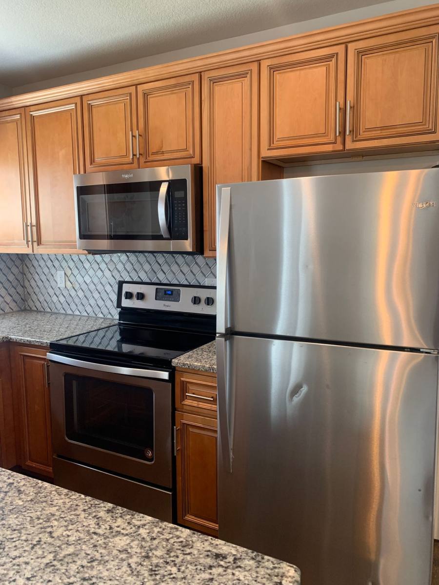 Apartment for rent at 3814-3816 Central, Kansas City, MO 64111