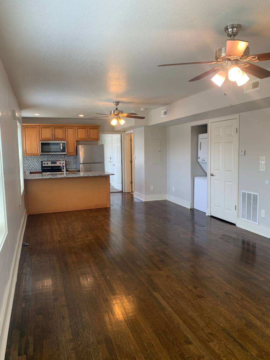 Apartment for rent at 3814-3816 Central, Kansas City, MO 64111