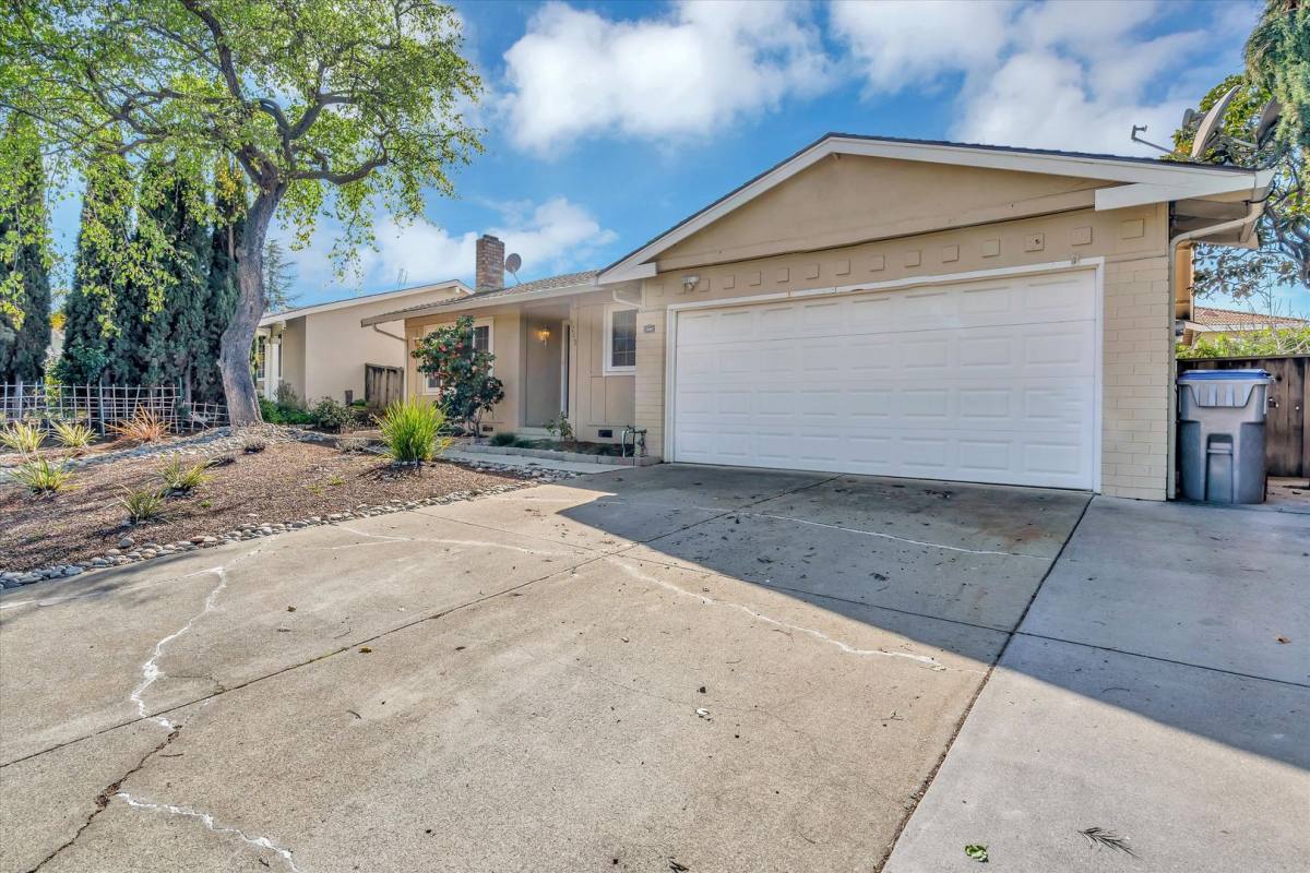 House for rent at 5263 Knights Estate, San Jose, CA 95135