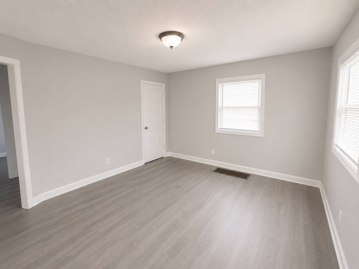 House for rent at 13061 Lord Dr, Saint Louis, MO 63136