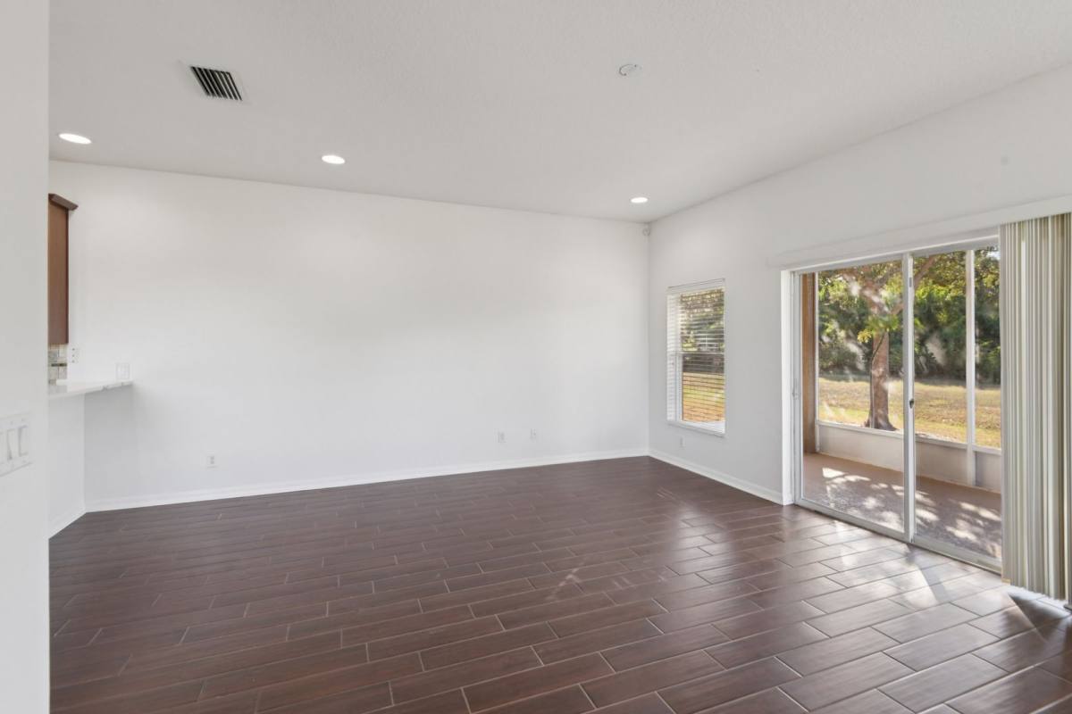 House for rent at 12805 Avelar Manor Place, Riverview, FL 33578