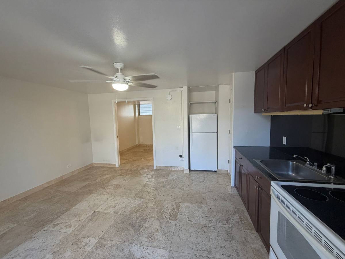 Apartment for rent at 254 Kaiulani Ave, Honolulu, HI 96815