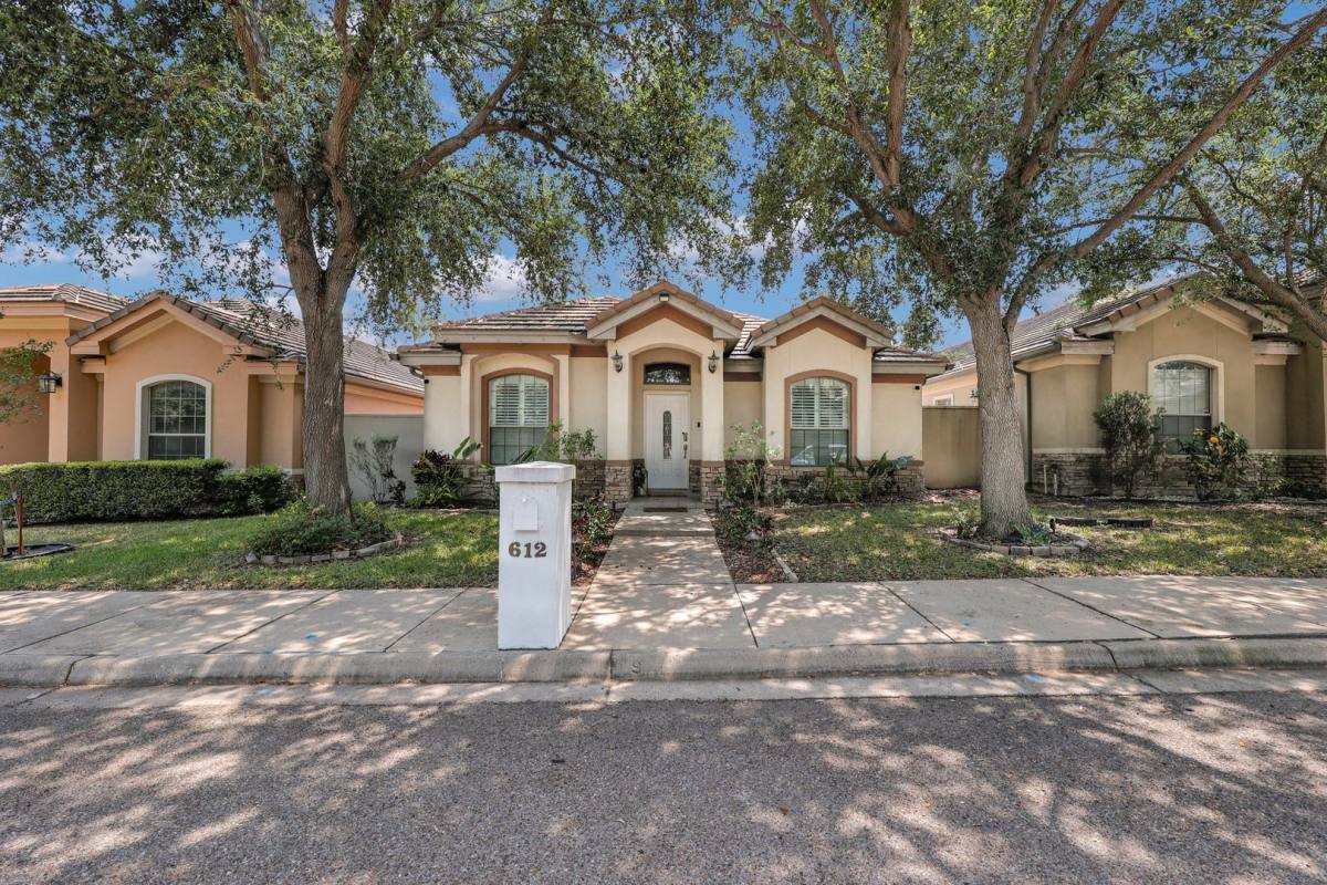House for rent at 612 E Thornhill, McAllen, TX 78503
