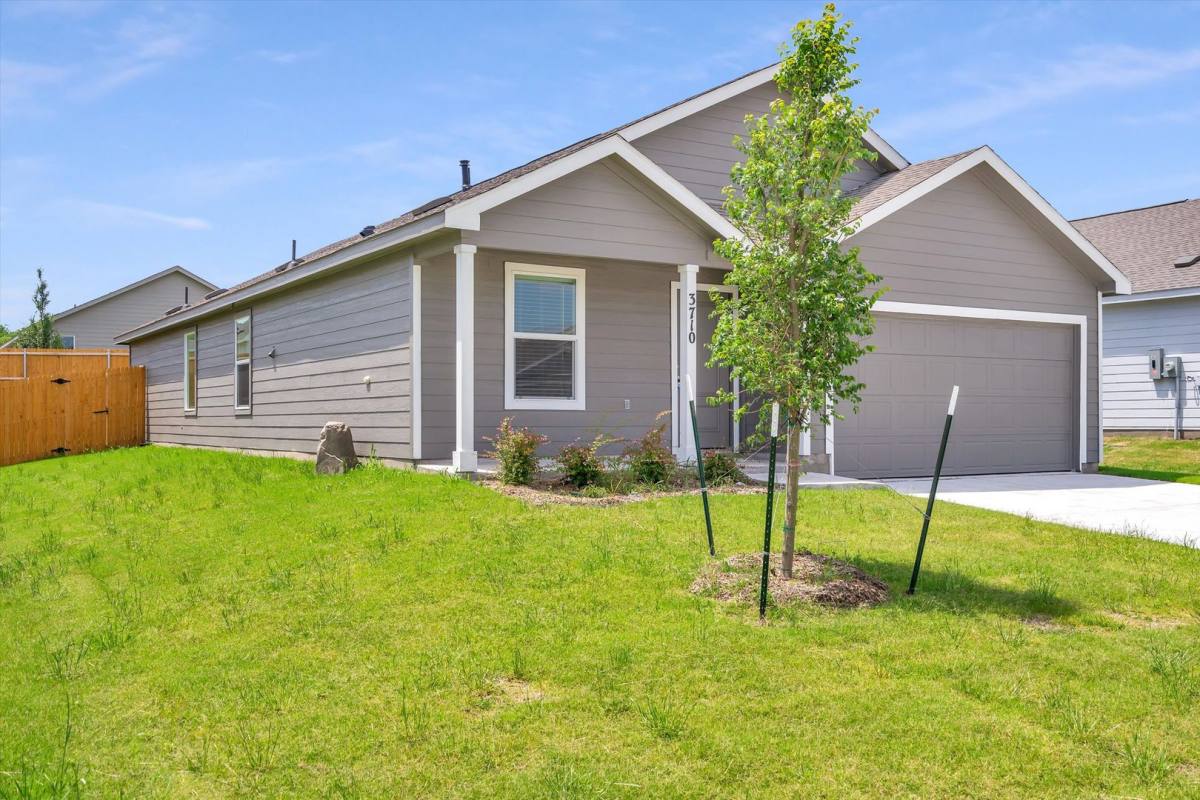 House for rent at 3710 Oleander Place, Sherman, TX 75092
