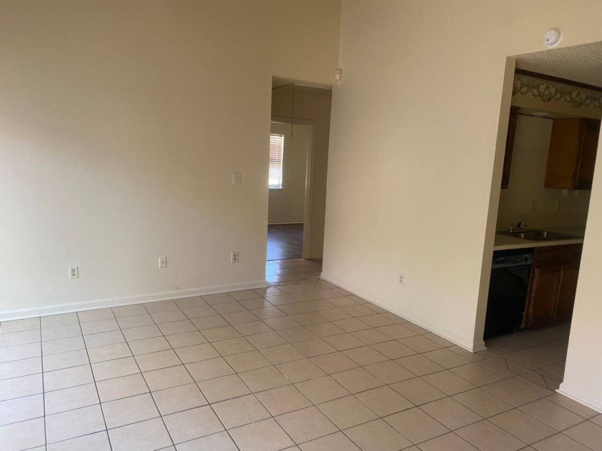 Apartment for rent at 8723 Gsri Ave, Baton Rouge, LA 70810