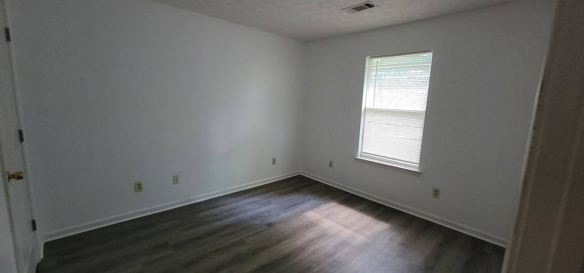 House for rent at 227 Franklin St, Zebulon, GA 30295