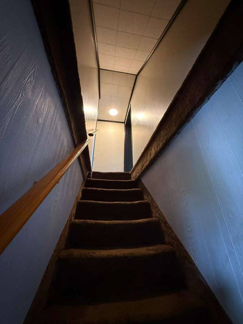 Apartment for rent at 383-385 Carver St, Plymouth, PA 18651