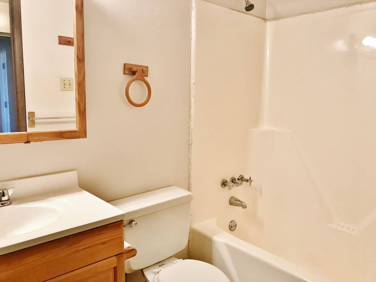 Townhouse for rent at 5696 E Liberty Blvd, Pittsburgh, PA 15206