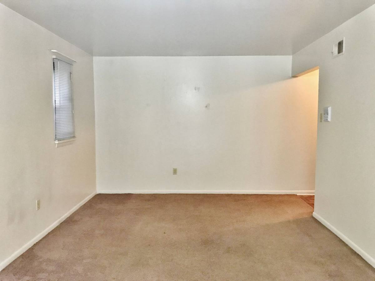 Townhouse for rent at 5696 E Liberty Blvd, Pittsburgh, PA 15206