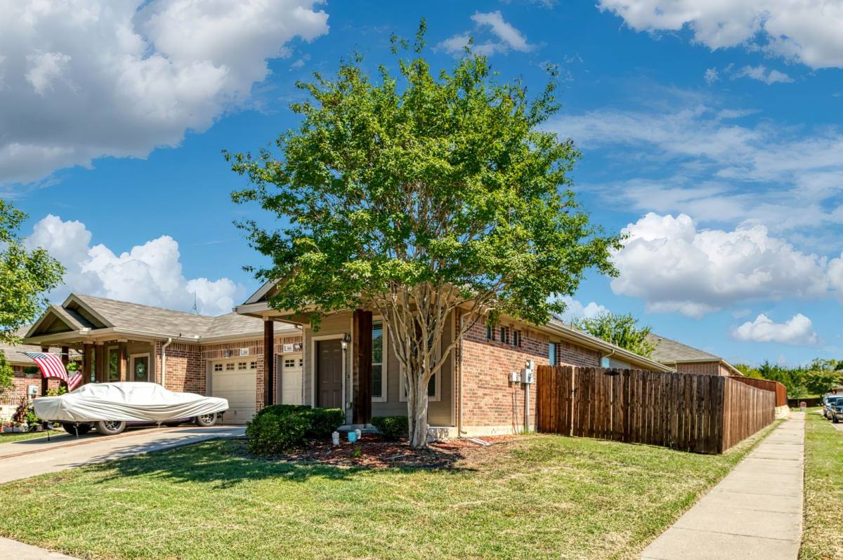 Apartment for rent at 366 Schirra Court, Lavon, TX 75166
