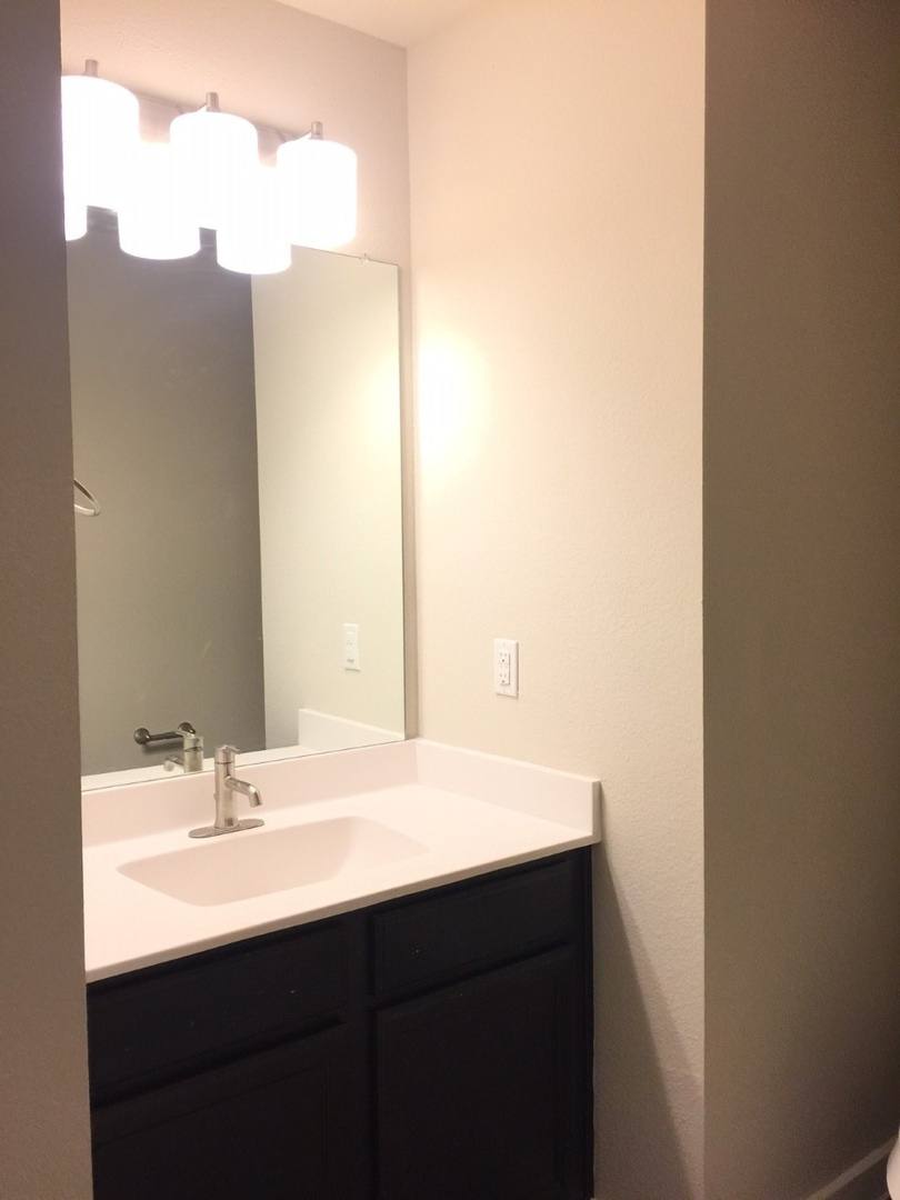 Townhouse for rent at 1057 W Sierra Vista Court, Midlothian, TX 76065