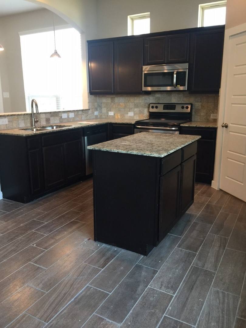 Townhouse for rent at 1057 W Sierra Vista Court, Midlothian, TX 76065