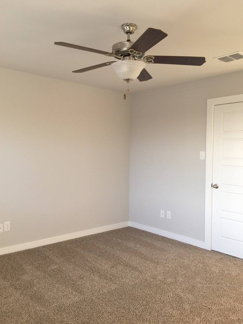 Townhouse for rent at 1021 W Sierra Vista Court, Midlothian, TX 76065
