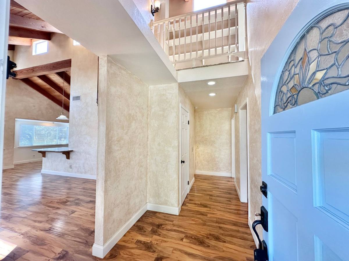 House for rent at 2573 Gum Tree Lane, Fallbrook, CA 92028