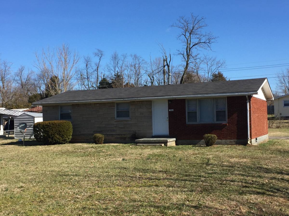 House for rent at 1934 S Wilson Rd, Radcliff, KY 40160