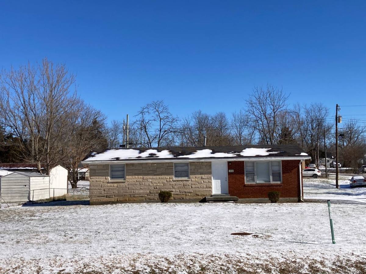 House for rent at 1934 S Wilson Rd, Radcliff, KY 40160
