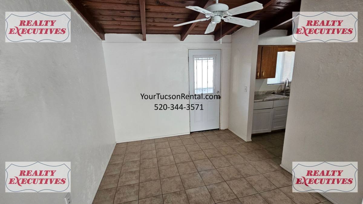 Apartment for rent at 3127 E Greenlee Rd, Tucson, AZ 85716