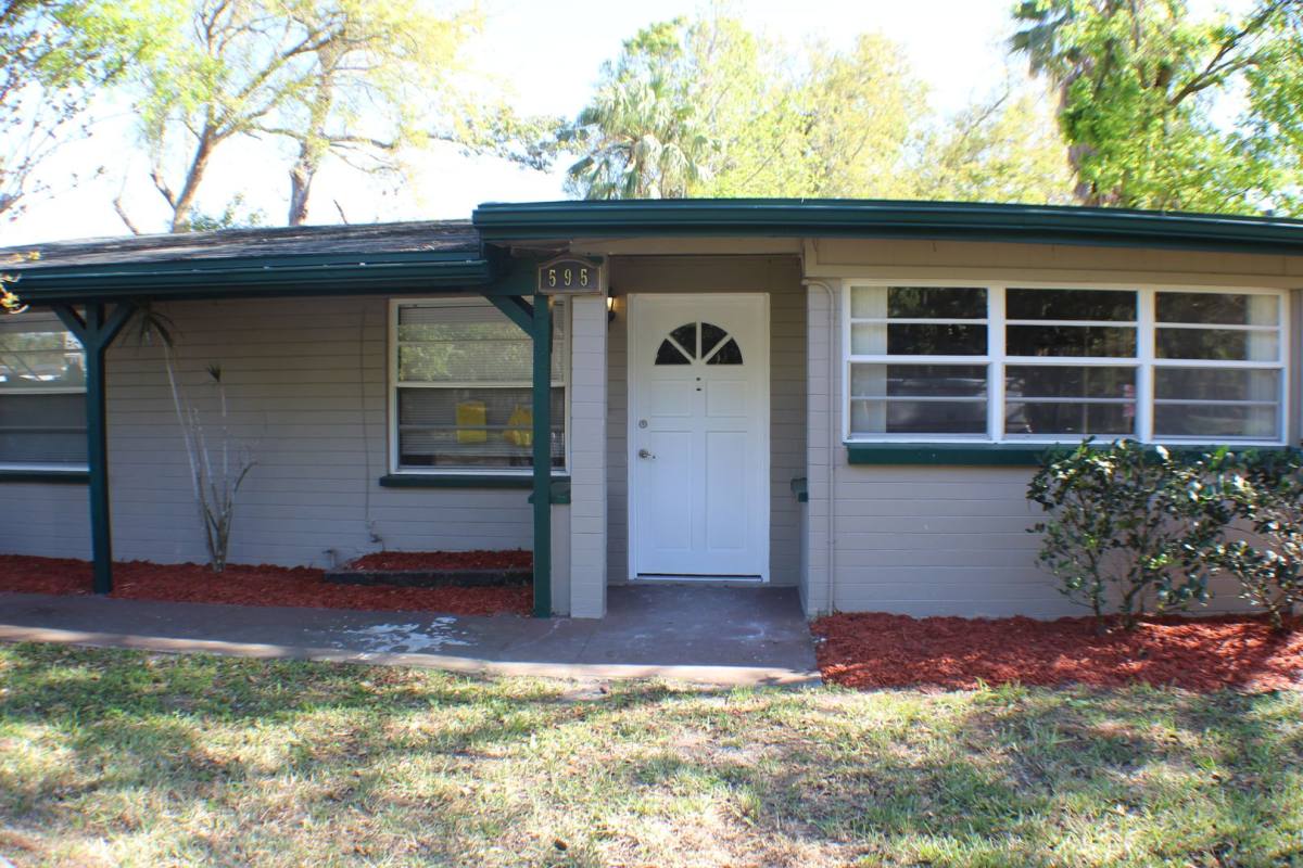 House for rent at 595 Brentwood Dr, Daytona Beach, FL 32117