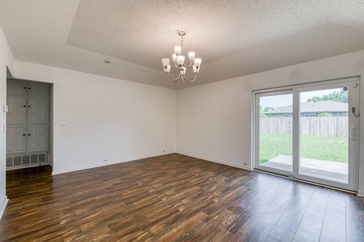 House for rent at 1700 Willow Vale Dr, Fort Worth, TX 76134