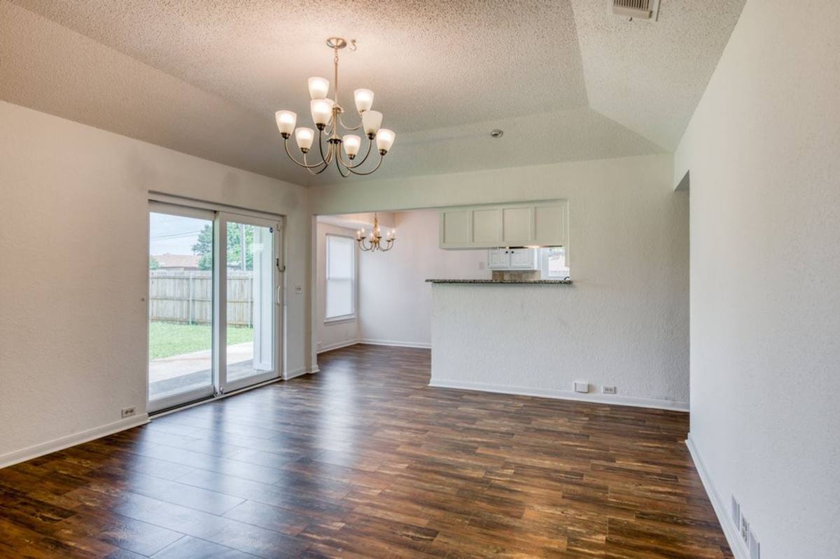 House for rent at 1700 Willow Vale Dr, Fort Worth, TX 76134