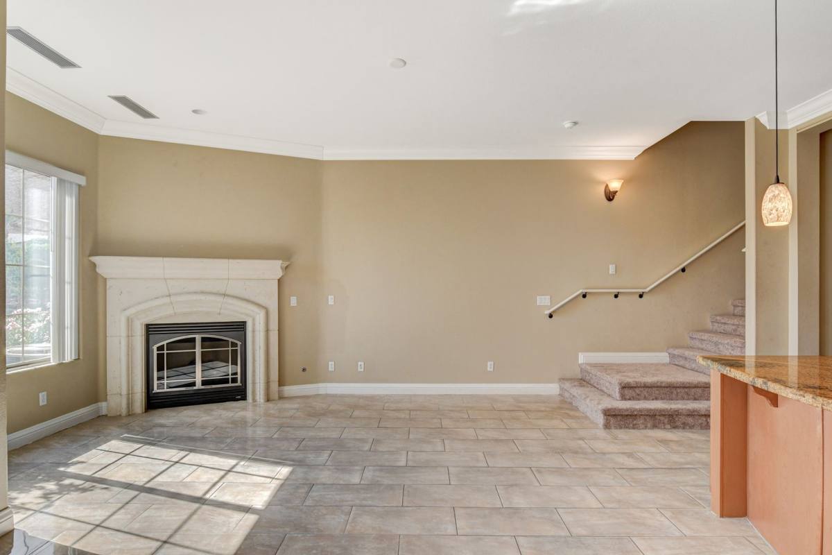 Condo for rent at 32 Via Vasari, Henderson, NV 89011